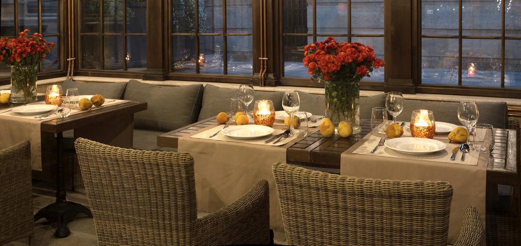 Zentrum Hotel Chisinau Luaran gambar