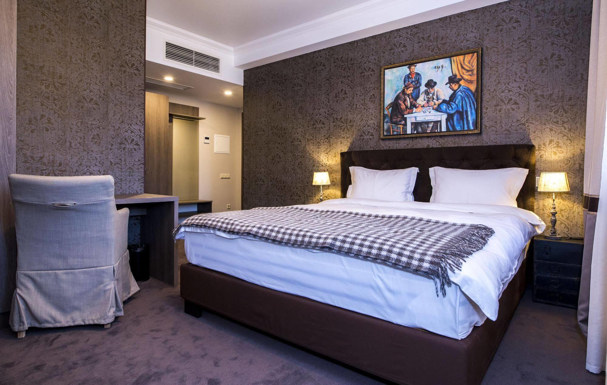Zentrum Hotel Chisinau Luaran gambar